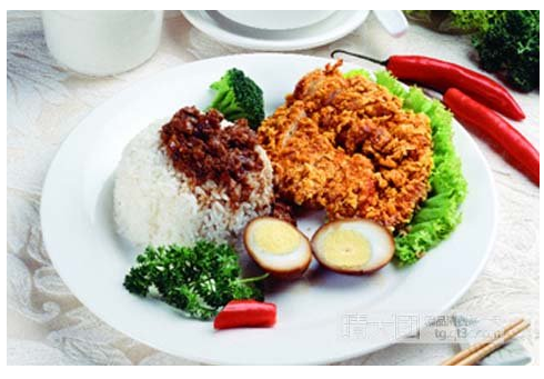 香酥雞腿排飯