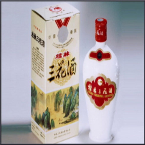 匠道兼香型白酒